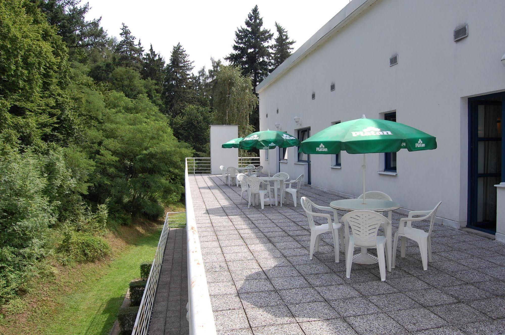Interhotel America Písek Exterior foto
